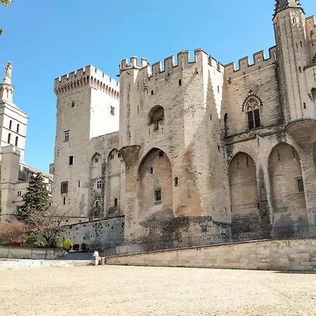 Cozy In Jonquiere Saint Vincen *